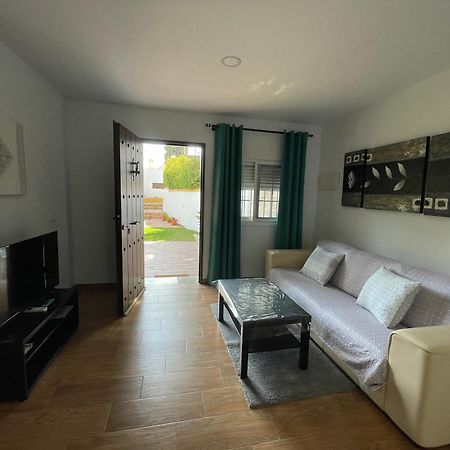 Encantador Apartamento-Centrico-Con Amplio Jardin 托雷莫利诺斯 外观 照片