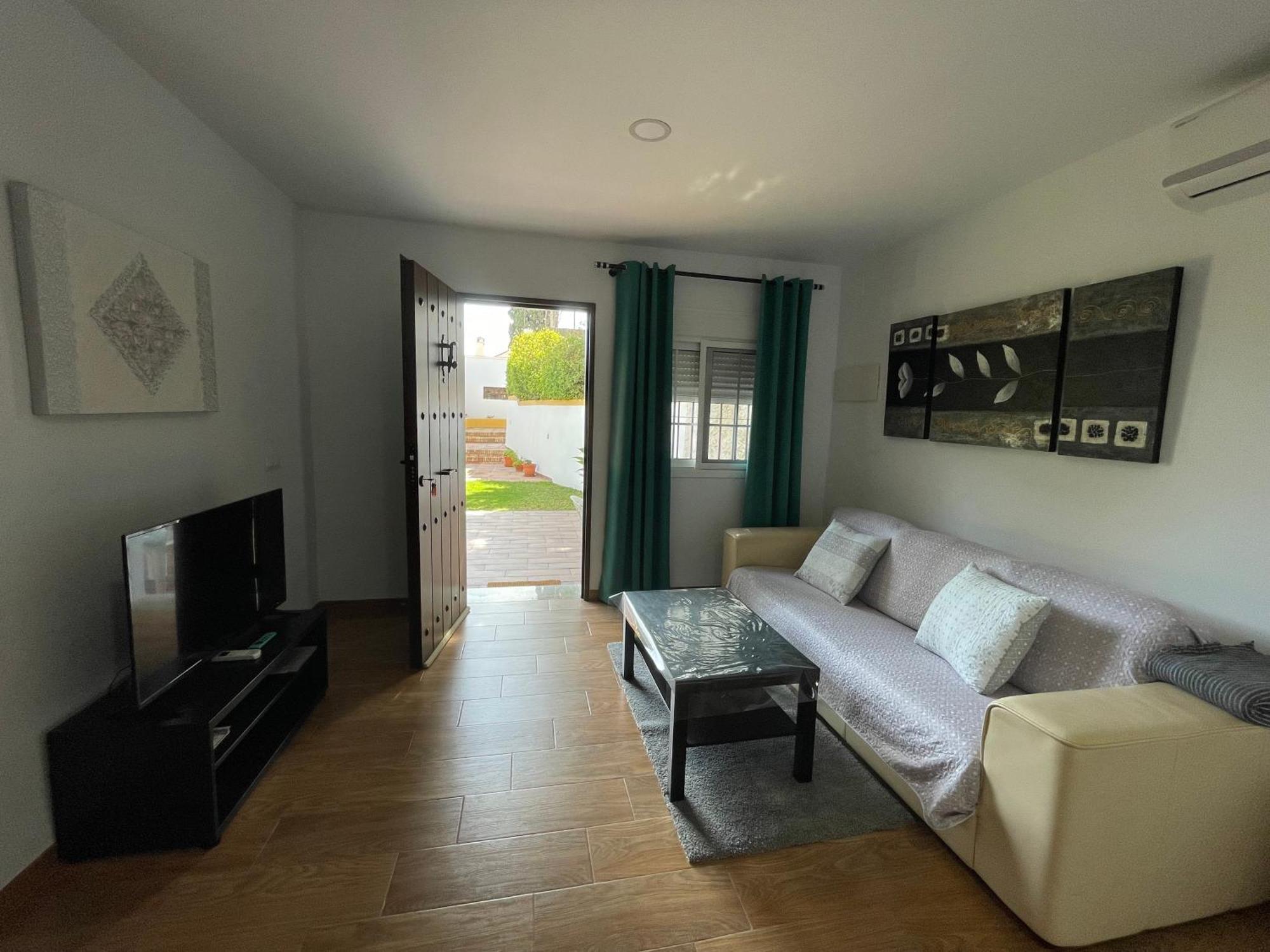 Encantador Apartamento-Centrico-Con Amplio Jardin 托雷莫利诺斯 外观 照片